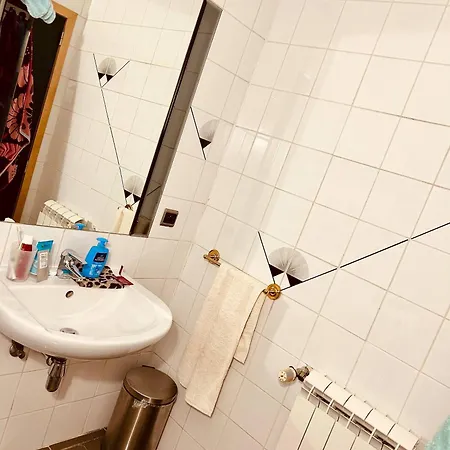 Private With Shared Bathroom Πανσιόν *